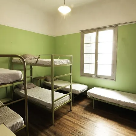 Hostel Pagration Youth